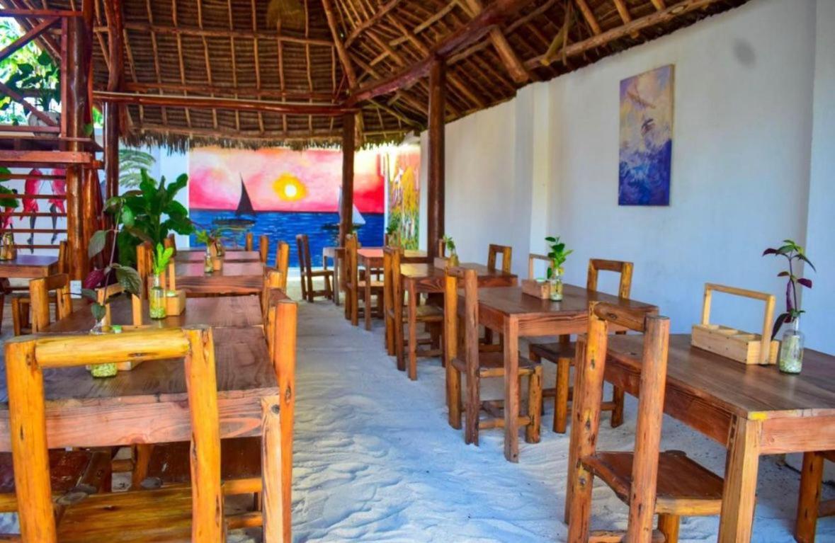 Tolo Tolo Resort Nungwi Extérieur photo