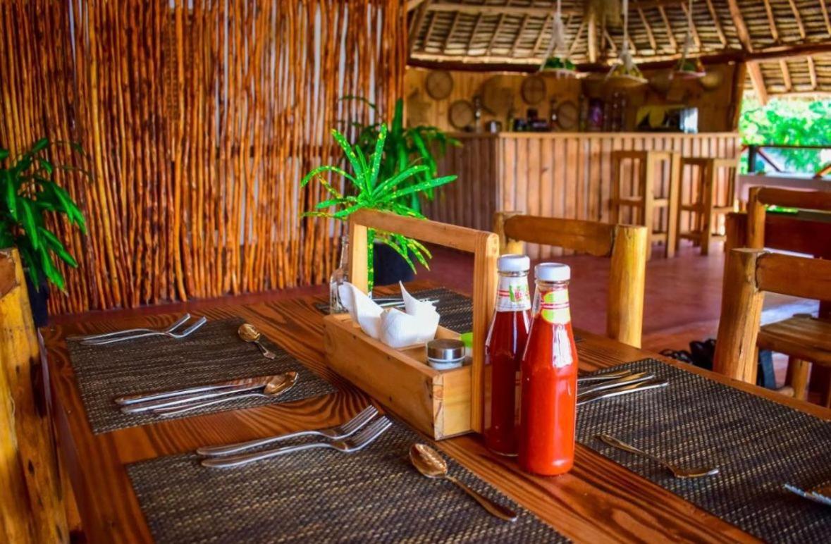 Tolo Tolo Resort Nungwi Extérieur photo